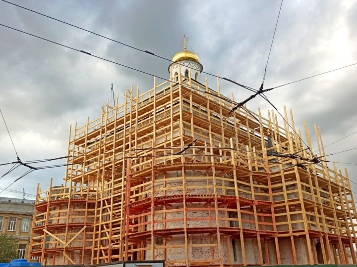 Реставрация Золотых ворот затянется еще на год